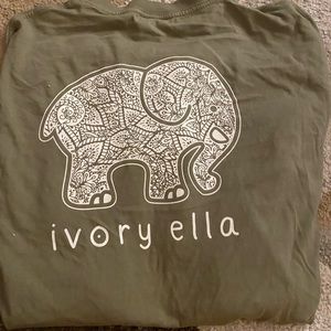 Ivory Ella classic fit tee